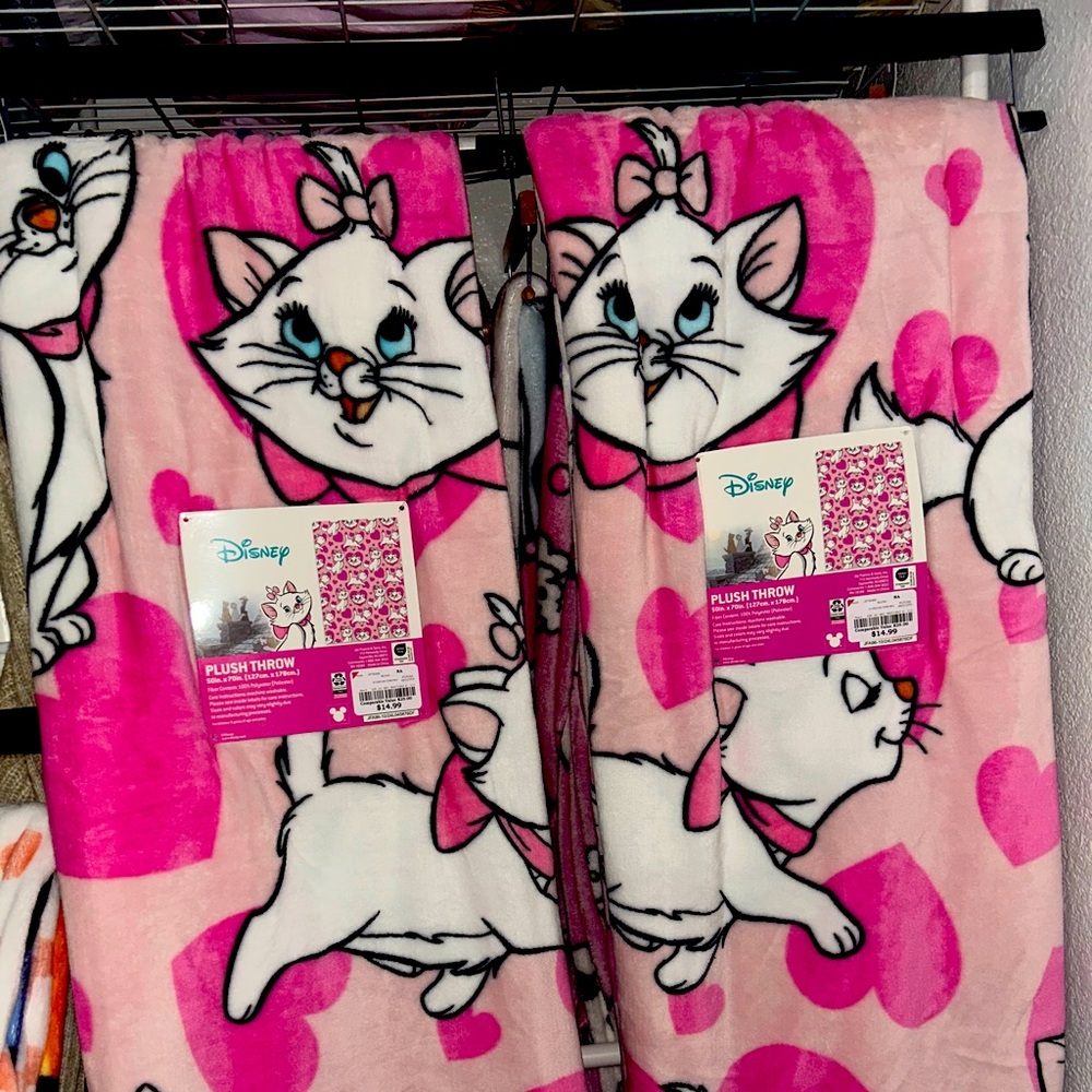 Marie Valentine’s Day blanket